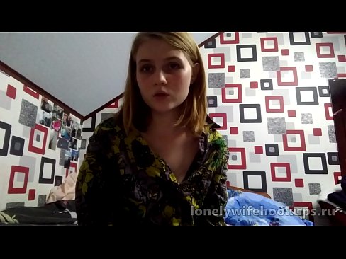 ❤️ Studentja e re bjonde nga Rusia i pëlqen karkat më të mëdha. Pornografi cilësore në pornografi sq.kutjeporno.ru